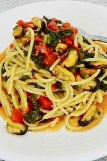 Pasta con Tenerumi e Cozze